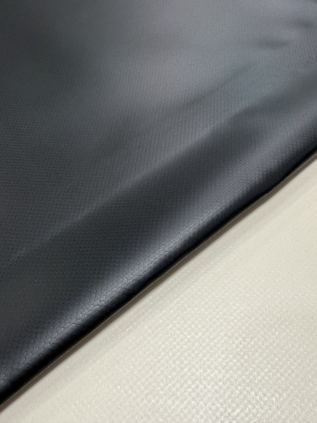 PVC matt ohne Saum und ohne Ösen, schwarz